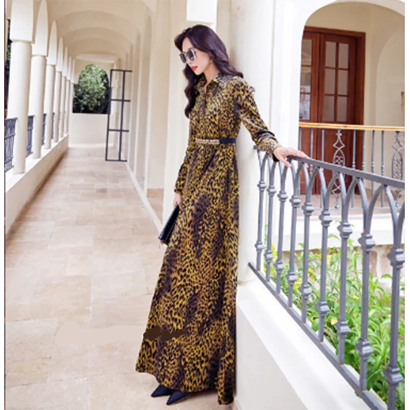 2024 High-End Slim Leopard Print Loose Dress