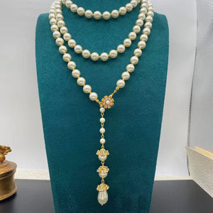 Luxury Vintage Baroque  Pearl Necklace