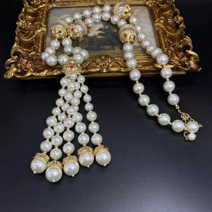 Luxury Vintage Baroque  Pearl Necklace