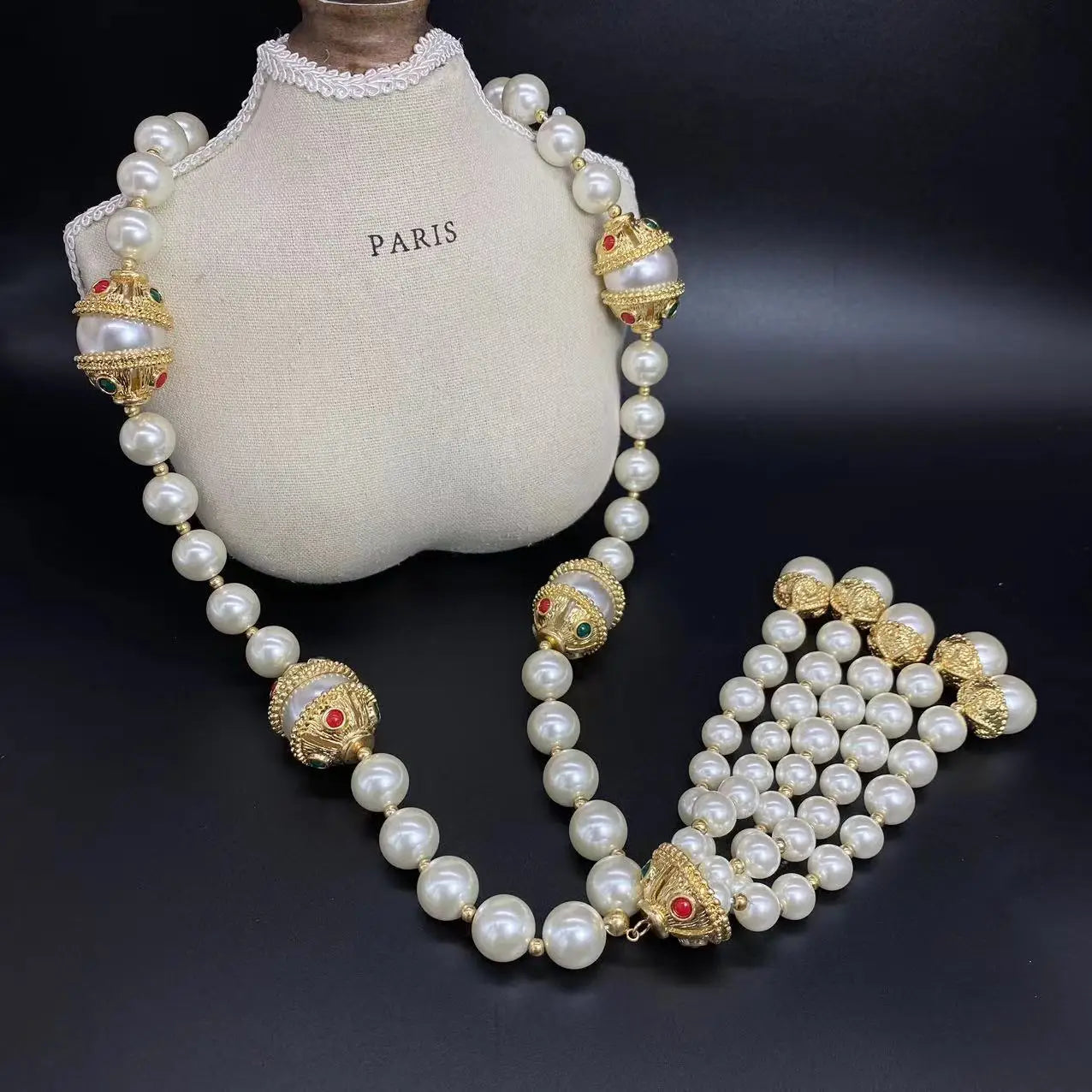 Luxury Vintage Baroque  Pearl Necklace