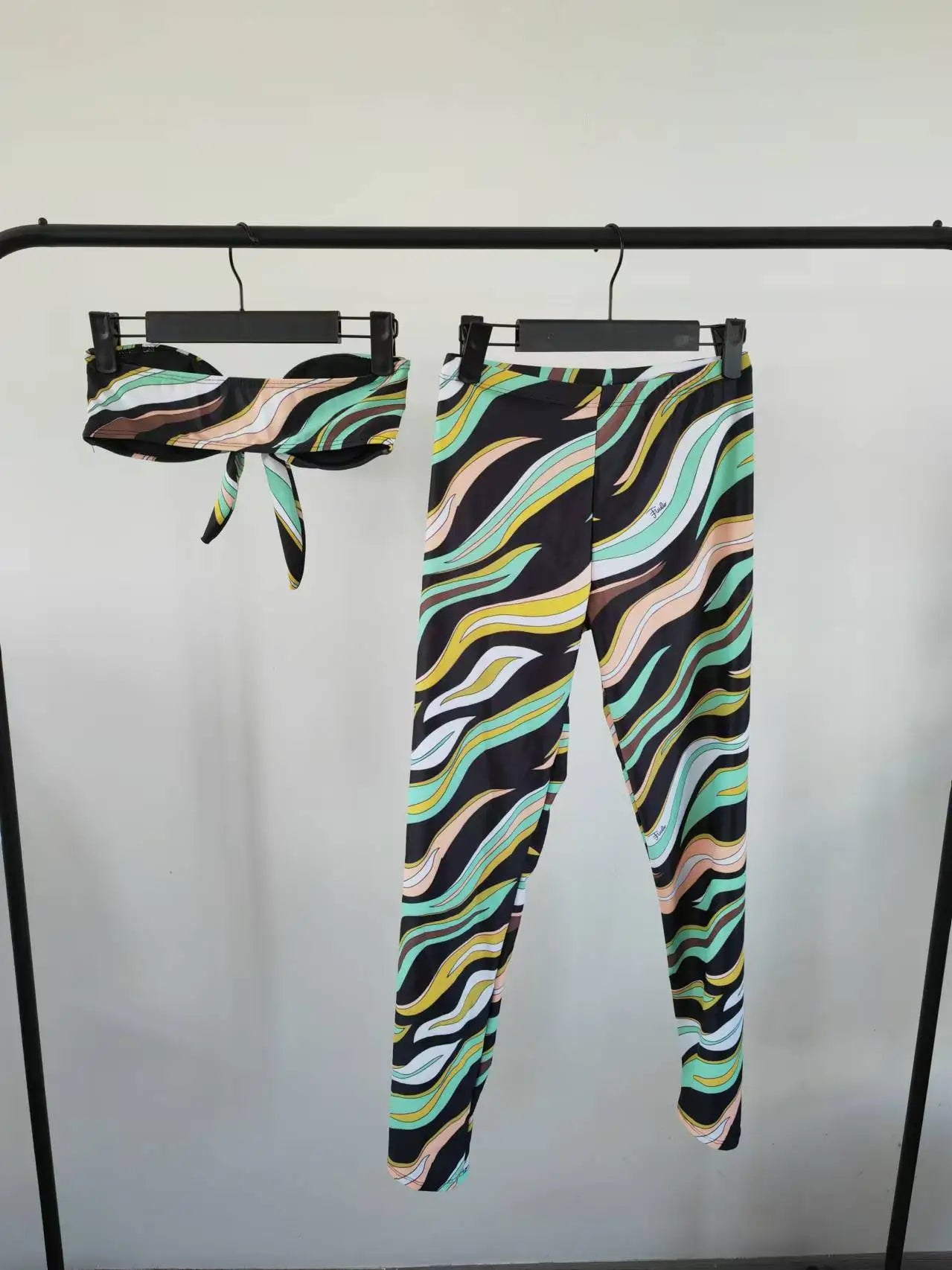 Letter Print Slim Tops And Long Pant Two Pieces